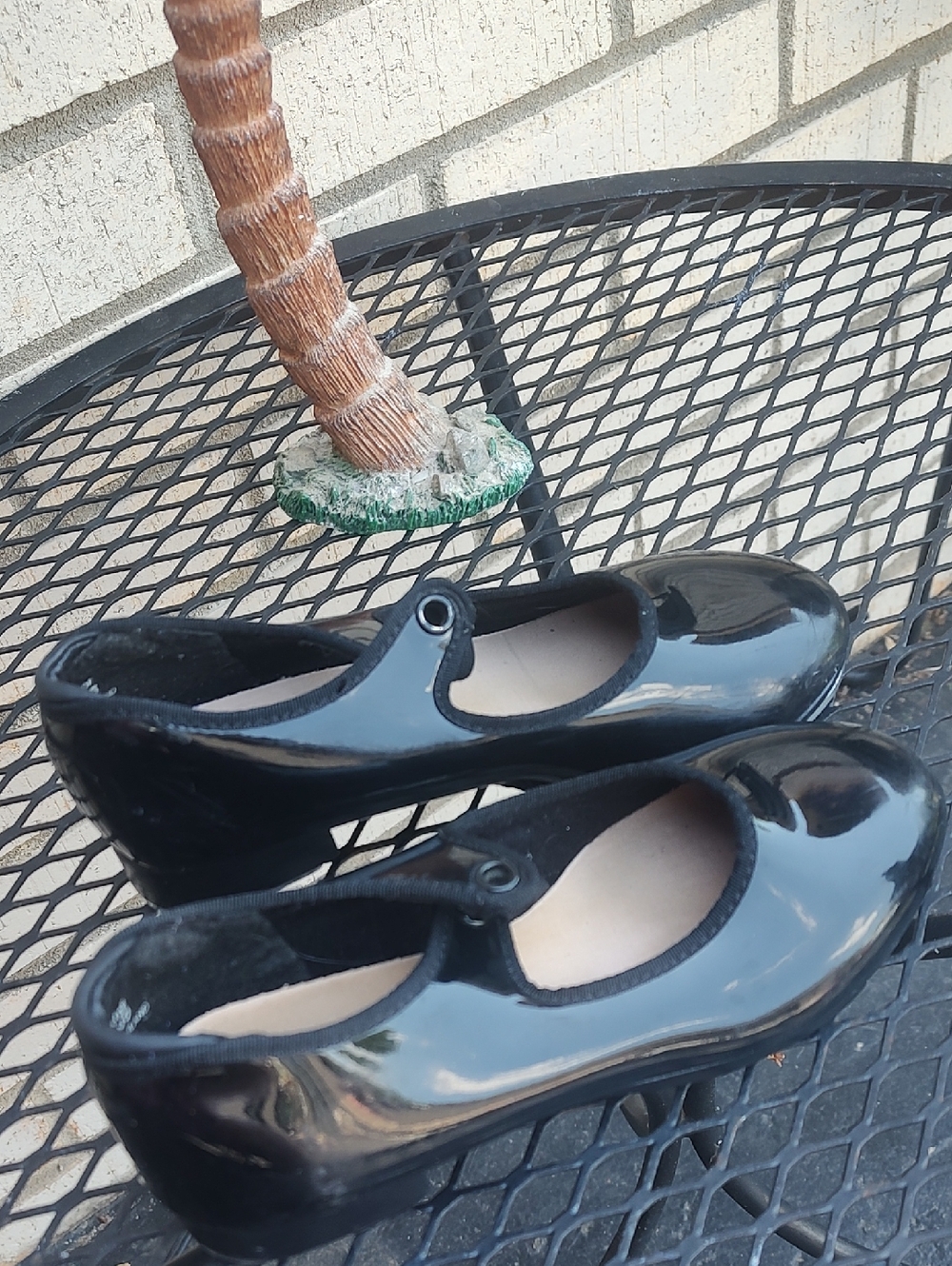 Tap Shoes - Black - Picture 4 of 11